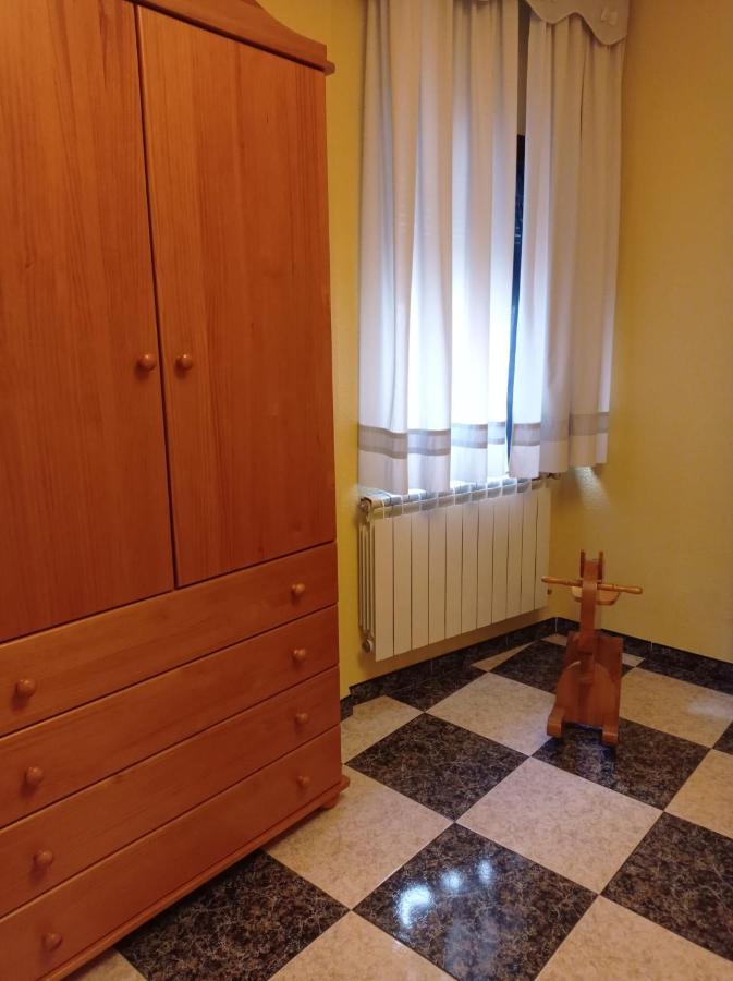 Apartamento Turistico Antigua Universidad Αλμάγκρο Εξωτερικό φωτογραφία